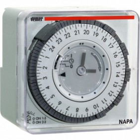 Vemer electromechanical daily time switch VP884100