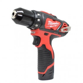 Milwaukee Akku-Bohrschrauber M12 BDD-202C.12V...