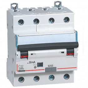 Bticino 4P 32A 30mA AC interruptor diferencial...