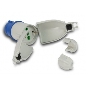 Adaptador Fanton Enchufe Cee con toma schuko y bivalente 73020