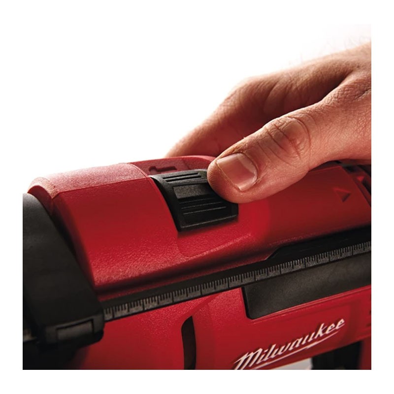 Trapano a Percussione Milwaukee PD da 705W 4933431955