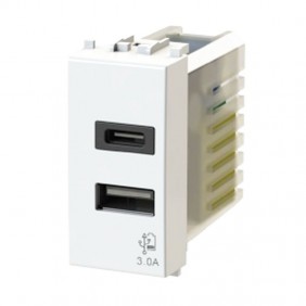 Presa USB 4Box 3.0A per serie Bticino Matix Bianco 4B.AM.USB.30