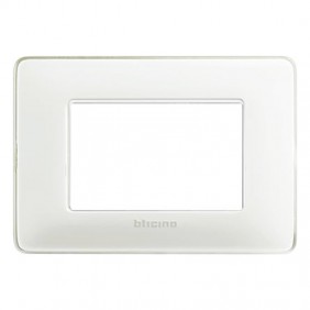 Placa Bticino Matix 3 módulos hielo AM4803CBN