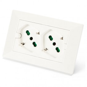 Fanton Opera built-in multisocket with 2...