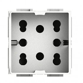 Presa elettrica universale bipasso e schuko...