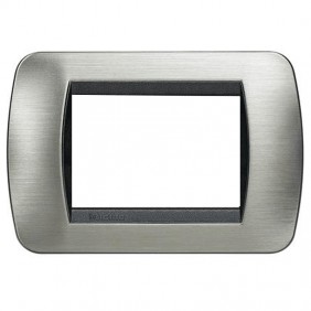 Bticino Living International plate 3 modules...