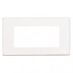 Plaque en résine Bticino Magic 4 Places 504/4A/R