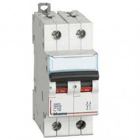 Bticino magnetotérmico 1+N 6 10A FN81NC10