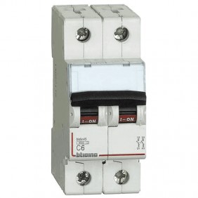 Interruptor de circuito, Bticino 2P 6A 4.5 kA...