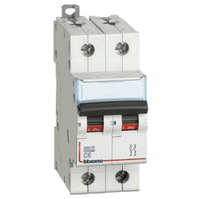 Interruptor de circuito, Bticino 2P 6A 10kA...