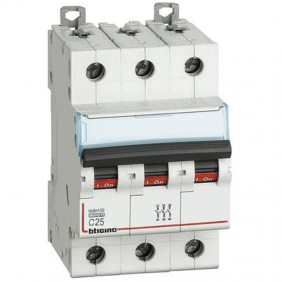 Bticino circuit breaker 3P C 25A 10kA 3 modules...
