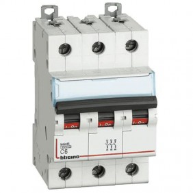 Interruttore Bticino magnetotermico 3P 6A 3...