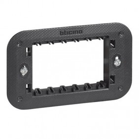 Bticino Rahmen Living Now 3 Module K4703