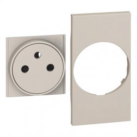 Cover + top Bticino Living Now per presa...