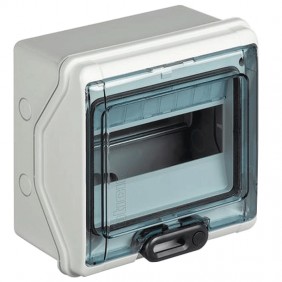 Centralita mural reforzada Bticino IP65 8...