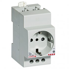 Prise Bticino standard allemand schuko...