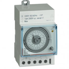 Bticino interrupteur horaire journalier 3M F66GR3