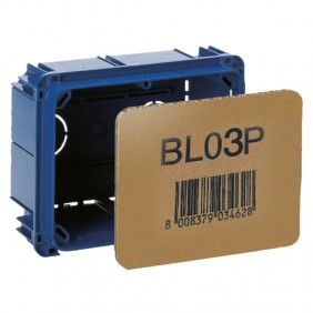 Flush mounting junction box Ave with paramalta...