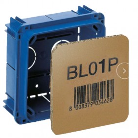 Ave junction box with paramalta 108X108X53 BL01P