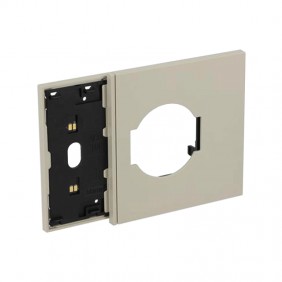 Frame elettrificato con mostrina presa tedesca...