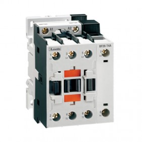 Lovato four-pole contactor 45A coil 24 Vac...