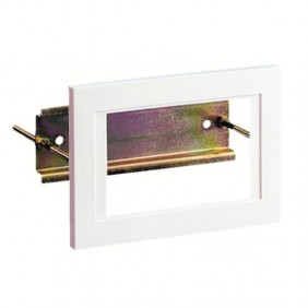 Flangia per montaggio retroquadro ABB ME4...